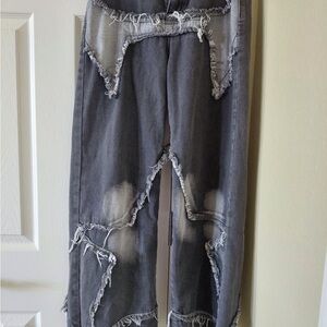 Distressed Grey Frayed Hem Denim Pants